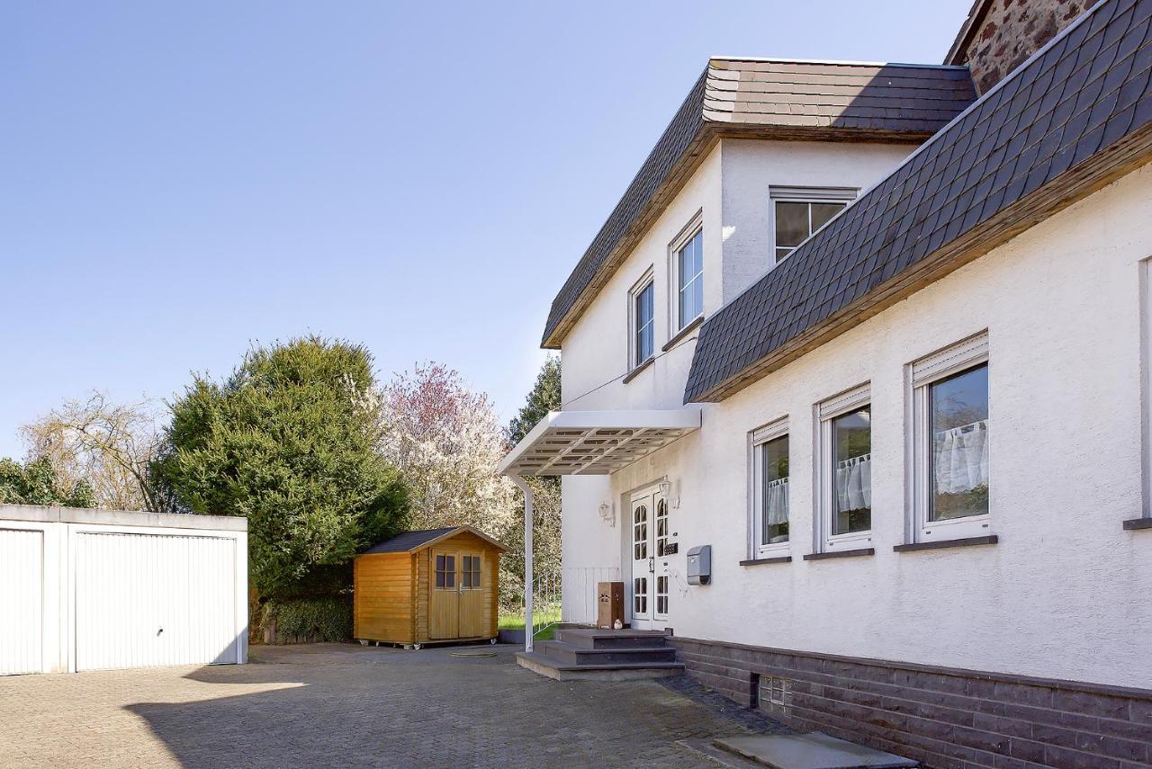 Keller Hoehe Bed & Breakfast Andernach Exterior foto